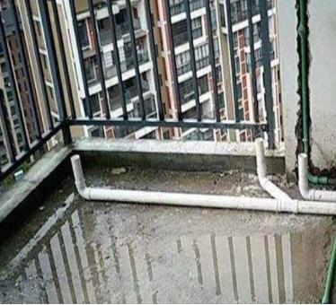 让胡路漏水维修 阳台漏水怎么修理?