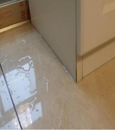 让胡路漏水检测 厕所漏水怎么检测?